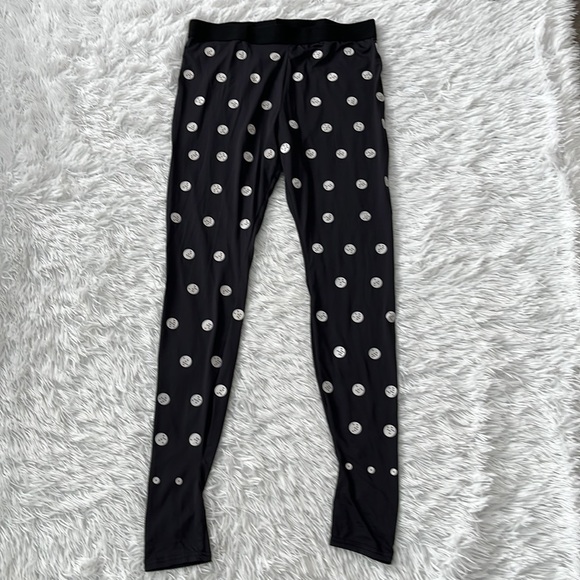 Zozosuit Unisex button print top & pants set in black size 7 NWOT - Picture 10 of 12